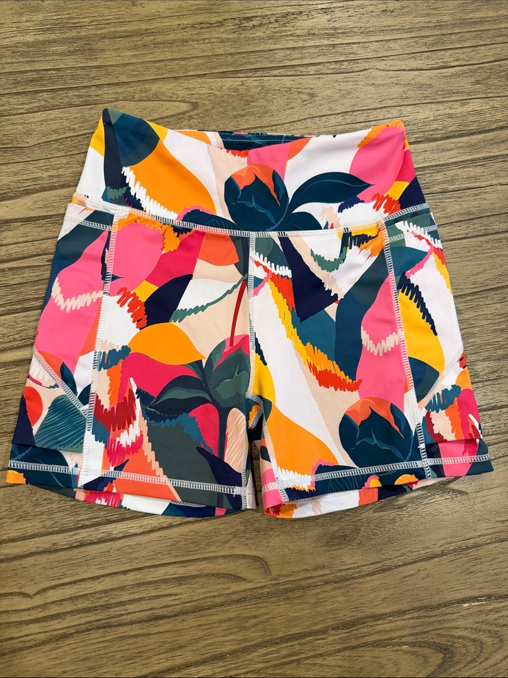Senita Athletics Multicolor Abstract High-Rise Bike Shorts Sz Small